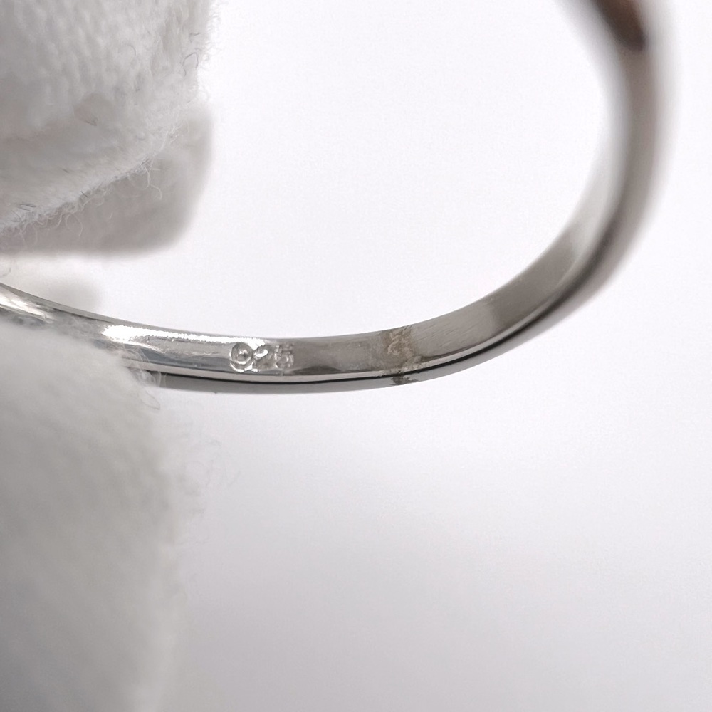 Sale $20 Firm! Sterling Silver Trillion Shape Tanzanite Cz and Clear Cz Ring - Picture 13 of 16